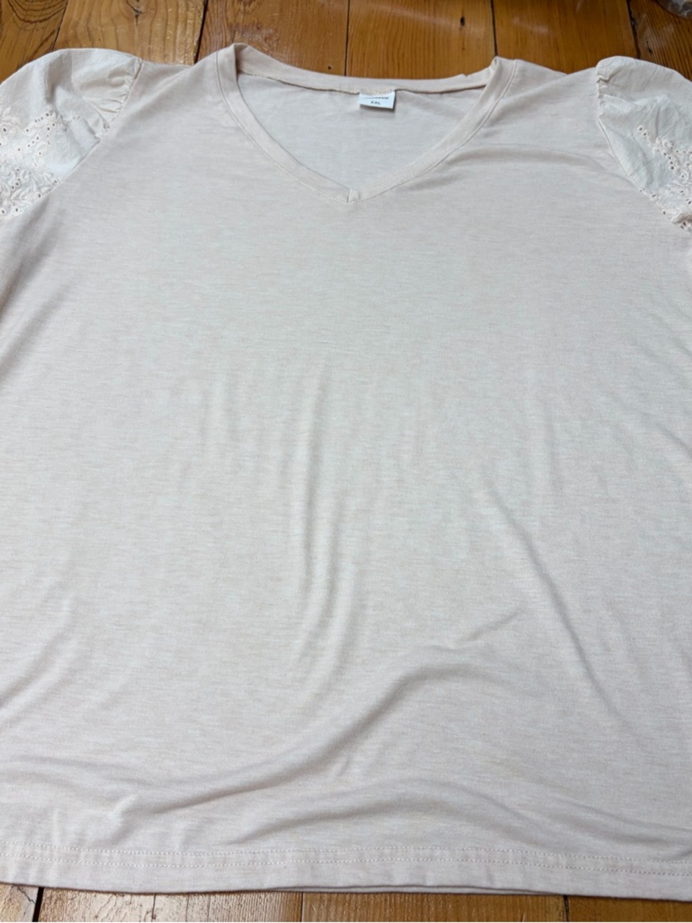 Light Beige V-Neck Short Sleeve Top with Eyelet Sleeves